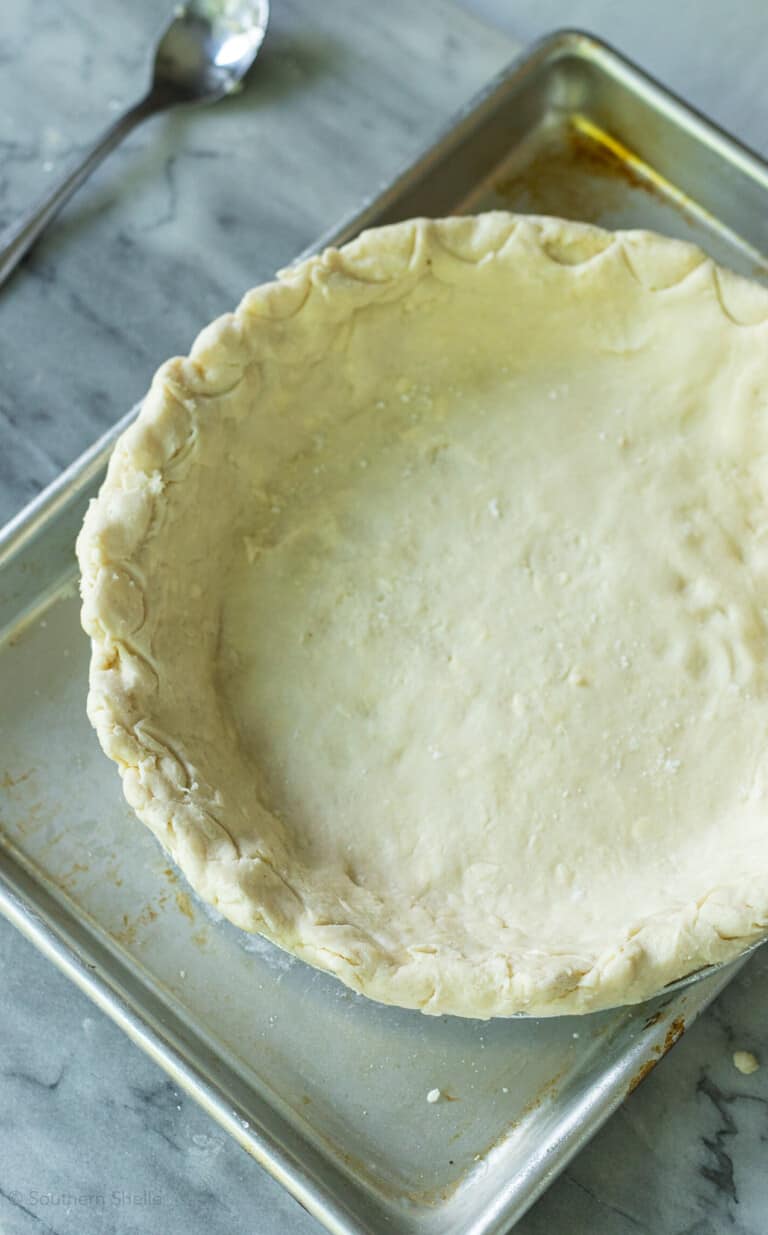 Vodka Pie Crust • Southern Shelle